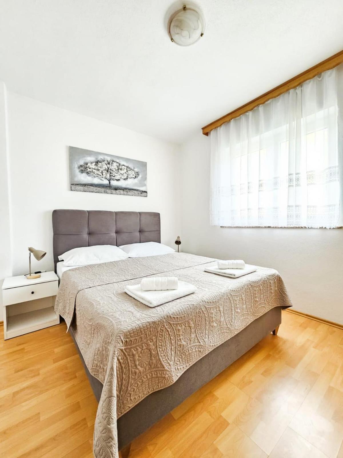 קריקווניצה Apartments Karalic Ll מראה חיצוני תמונה